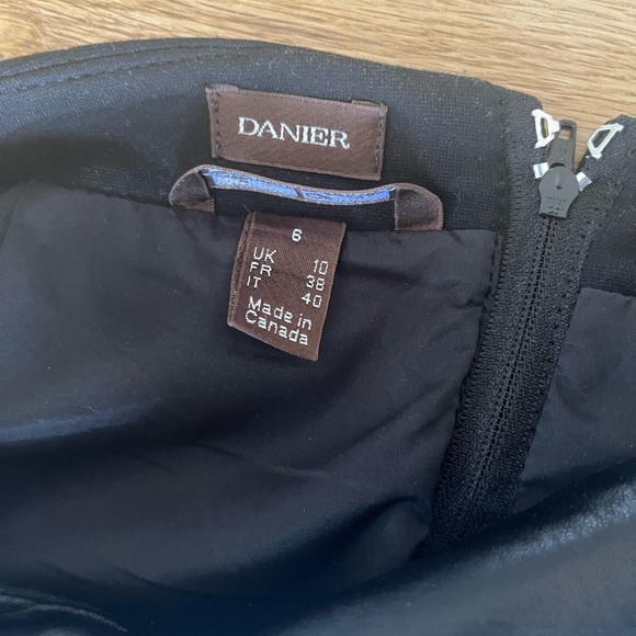 DANIER Genuine Leather Skirt - Picture 4 of 4